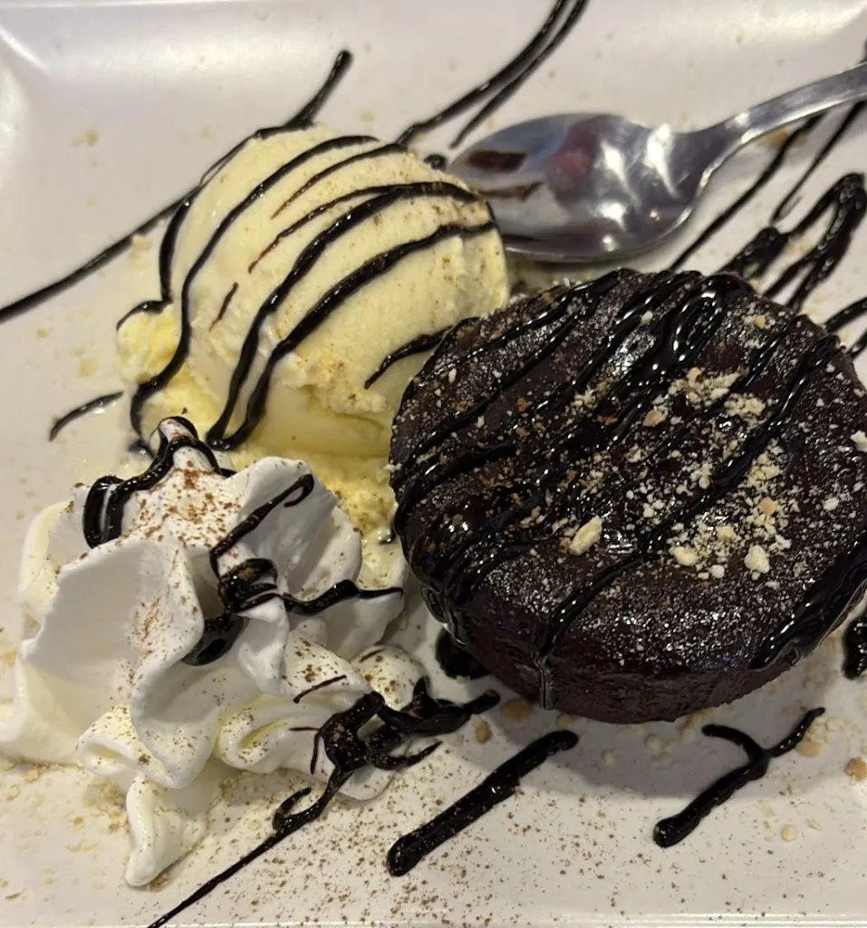 Werner Haffner_Berkana Cafe Bar_Atarrabia_review