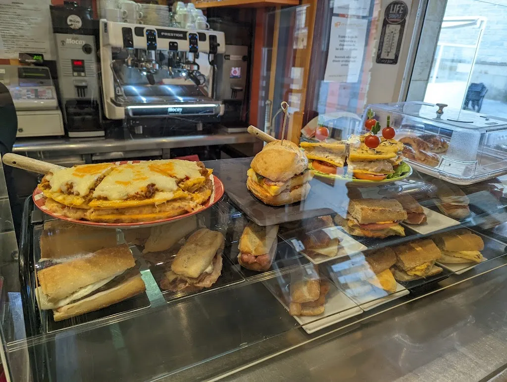 Bar Paradise_Atarrabia_slider_image_3