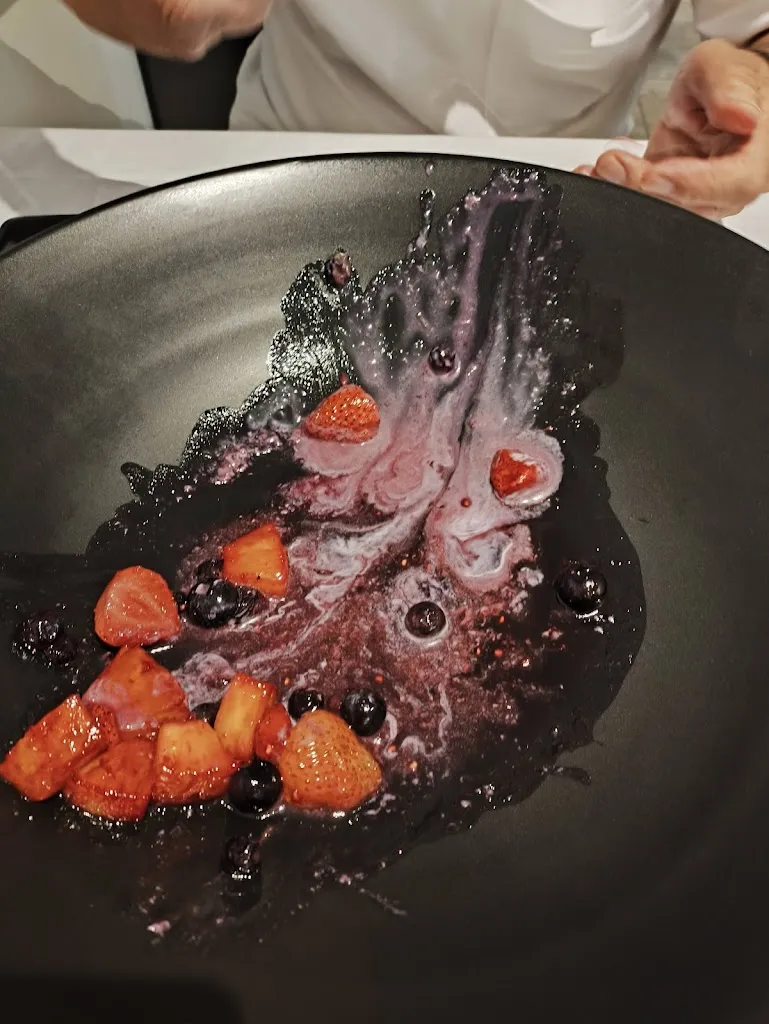 Maria Jesus Esparza_Trocadero Galerie Restaurant_Belascoáin_review