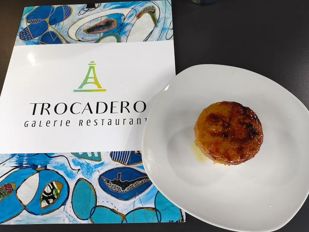 Esther MARTÍNEZ_Trocadero Galerie Restaurant_Belascoáin_review