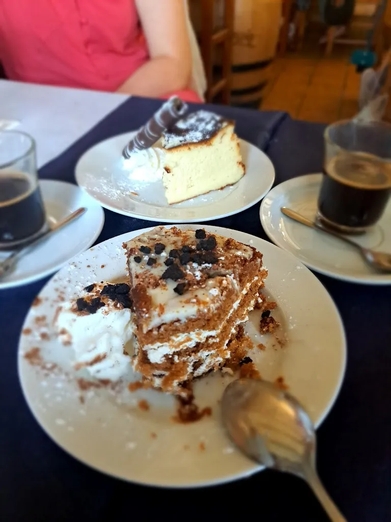 Nataly G_Txikottxikot Bar restaurante_Belascoáin_review