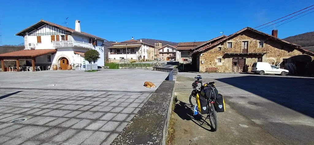 MiR Gil_Orokietako ostatua_Basaburua_review