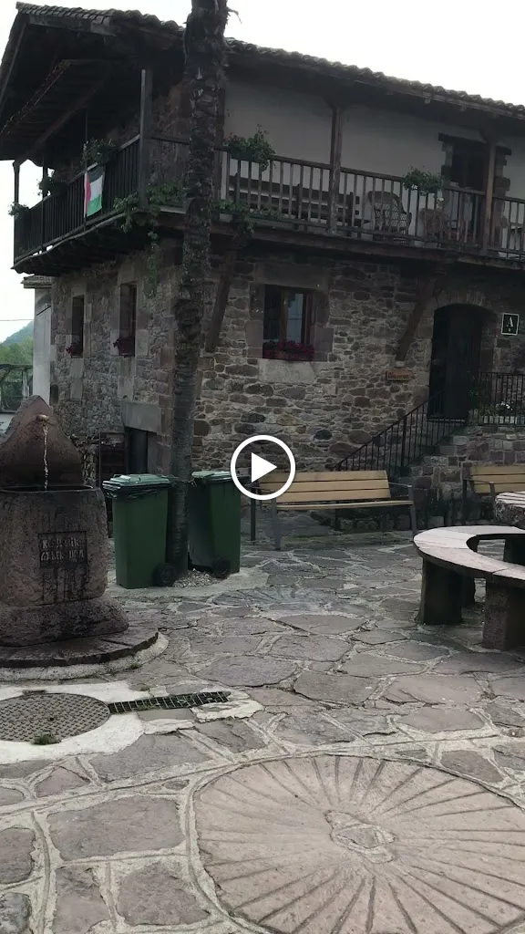 Zubietako Herriko Ostatua_Basaburua_slider_image_2