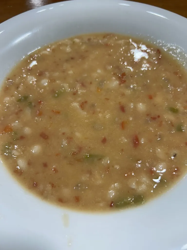 CARLOS FREUDENTHAL ROYO_Auzako ostatua_Basaburua_review