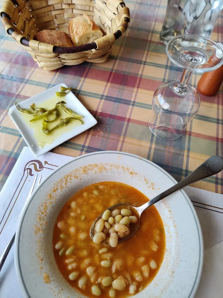 Iñigo_BAR RESTAURANTE ORHY_Berriobeiti_review