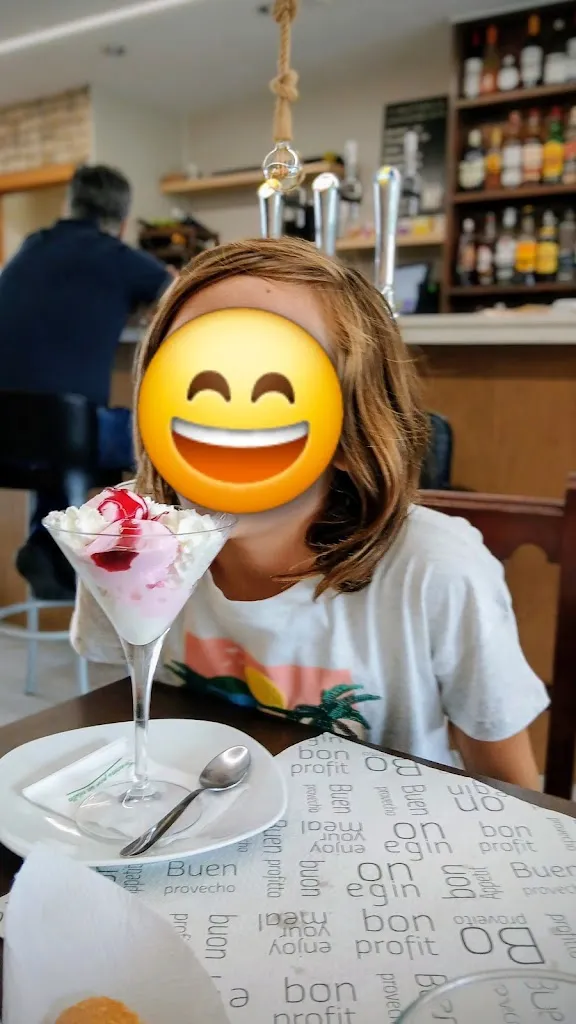 Edurne Aragón_bar restaurante plenitud_Berriobeiti_review