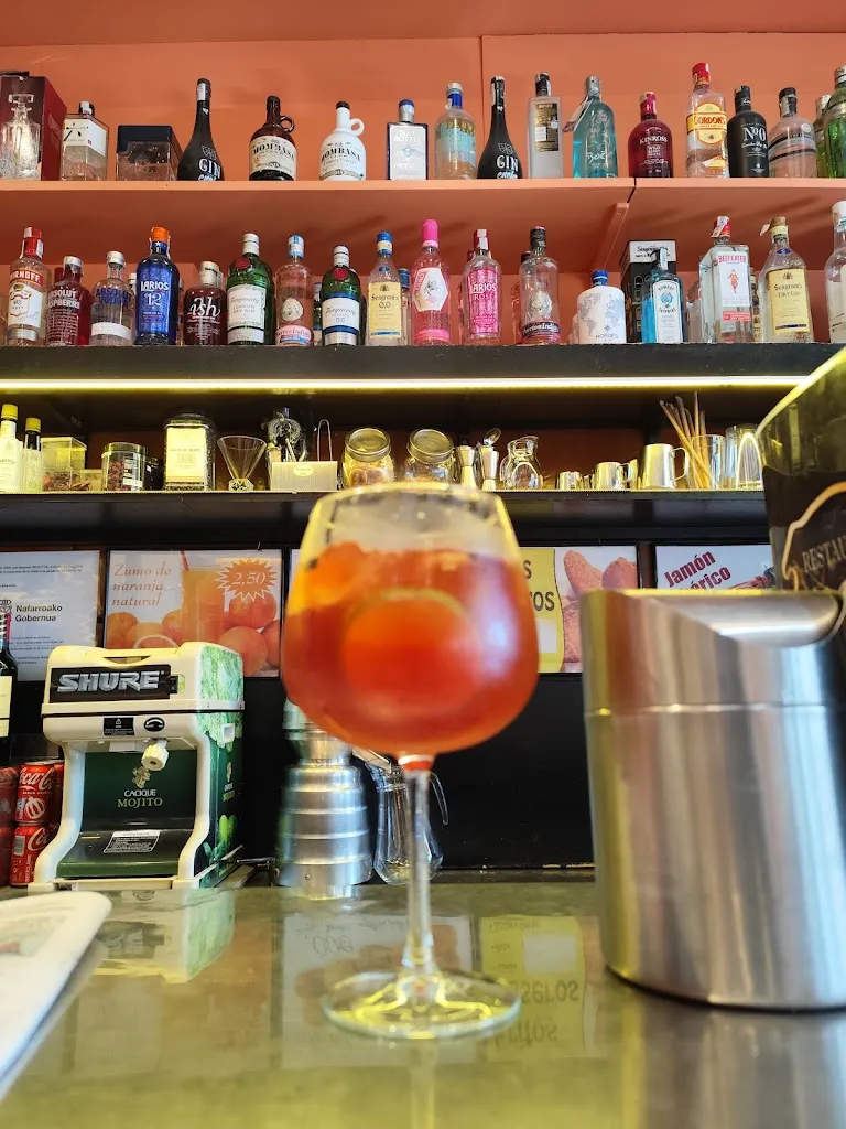 Bar Restaurante 101 restaurant in Berriozar