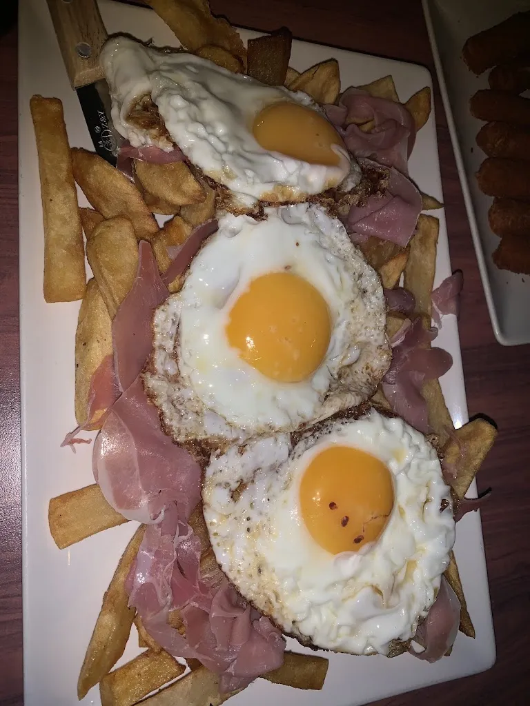 Menu_ENTRE DARTS III_Buñuel_image_5