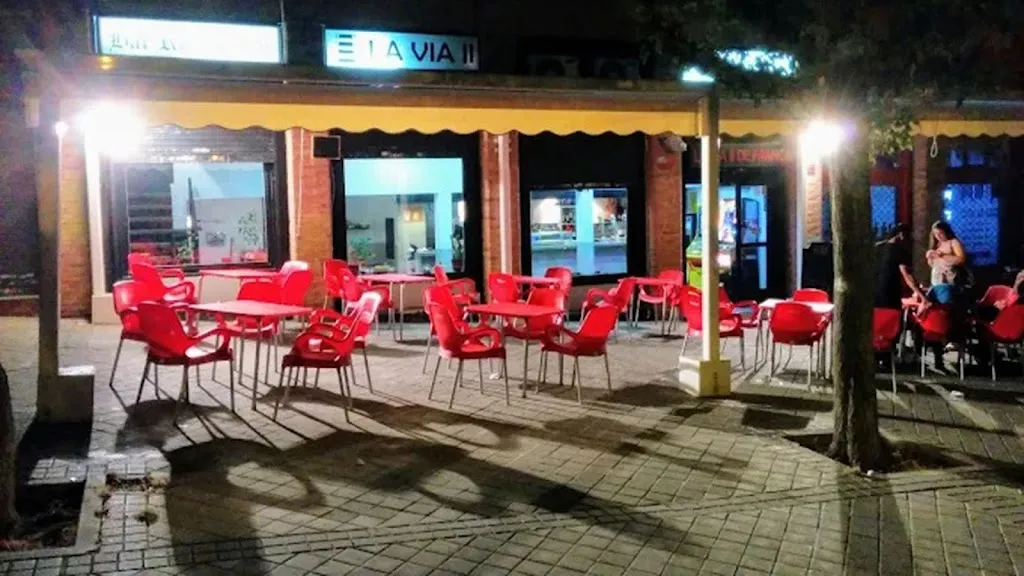 ENTRE DARTS III ristorante a Buñuel