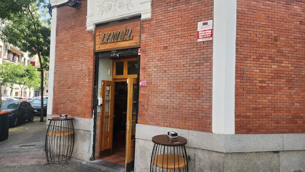 Oriol R_La Esquina de Daniel_Buñuel_review