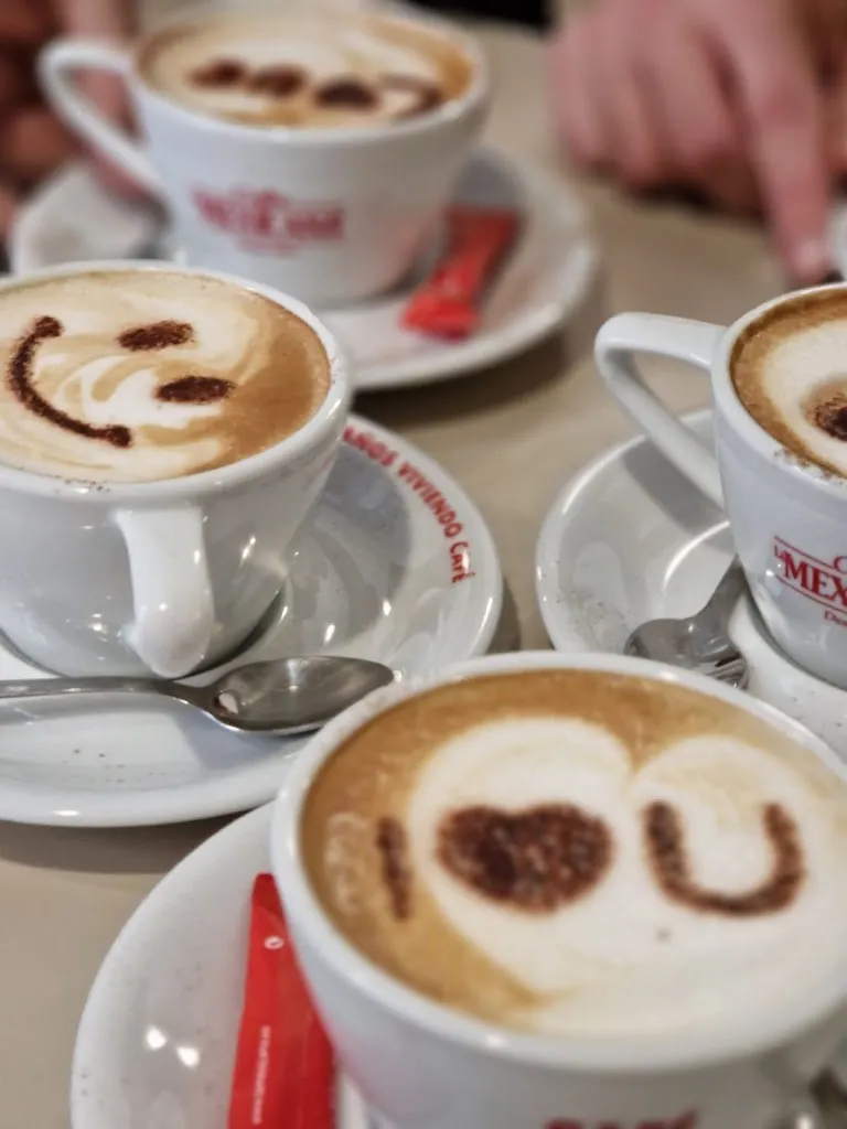 Menü_La Mulata Latina Restobar_Cárcar_Bild_4