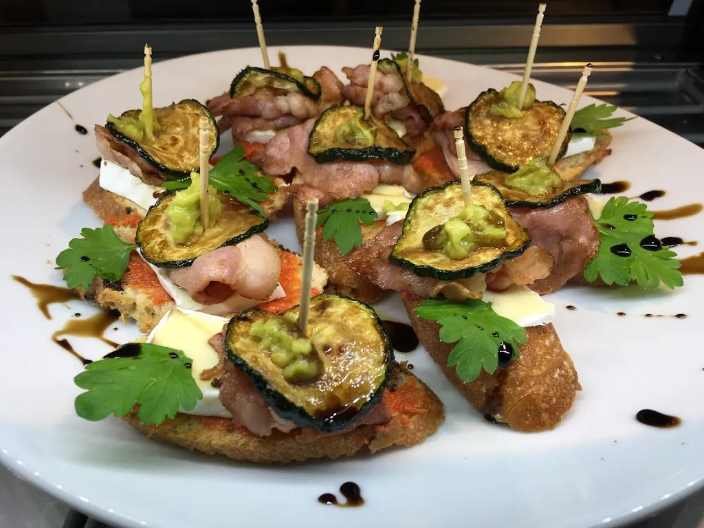 Disco Bar Alcatraz 69_Caparroso_slider_image_2