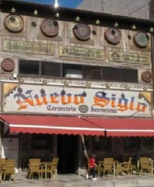 Cerveceria Nuevo Siglo restaurant in Carcastillo
