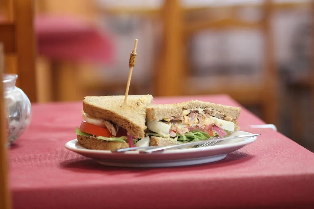 Bar Restaurante El Encuentro_Cascante_slider_image_1