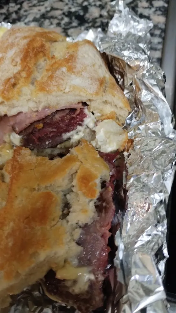 María_Restaurante Bodegón Burlada_Burlata_review