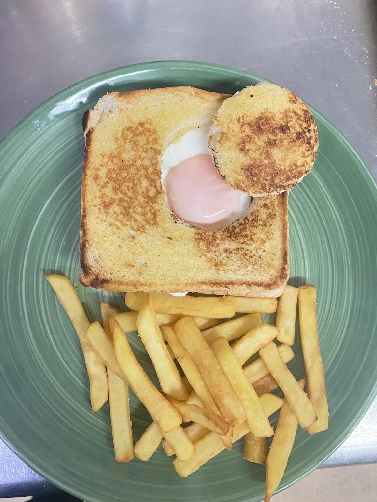 Menu_Txukun Bar_Burlata_image_3