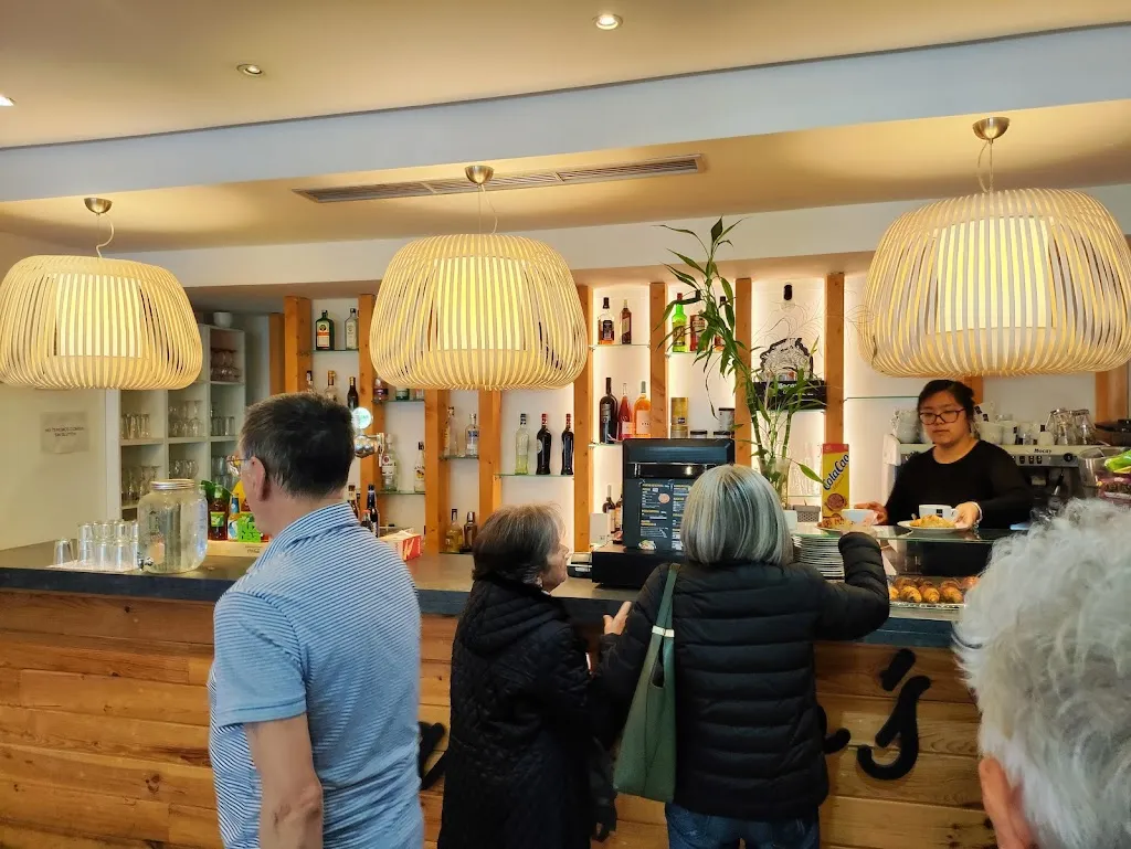 Sergio López_Bar Tolo's_Burlata_review