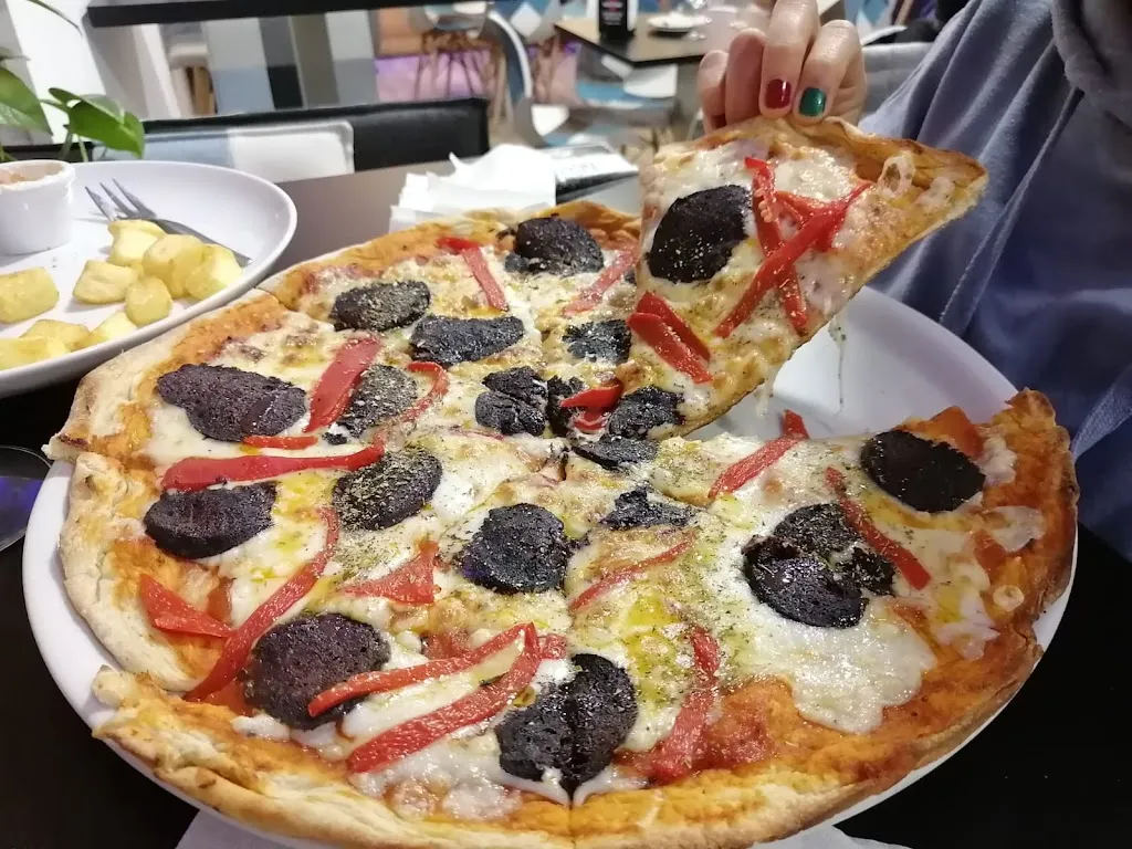 Karla Mendioroz_Bar Tolo's_Burlata_review