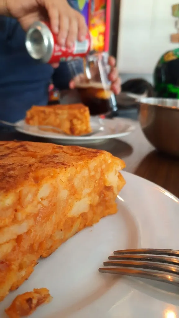 Menu_Restaurante Café Bar El Bombín_Burlata_image_5