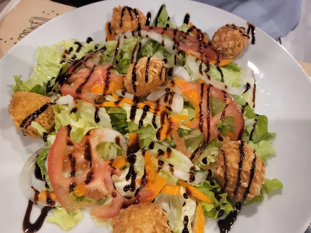 Restaurante Café Bar El Bombín_Burlata_slider_image_3