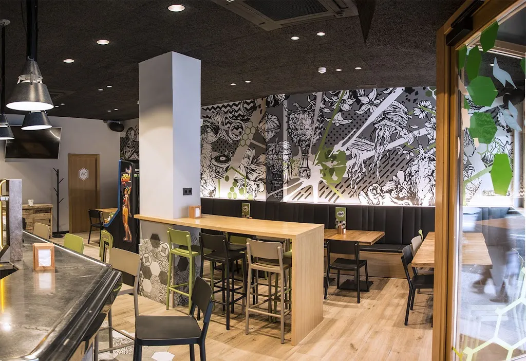 Bar Roney_Burlata_slider_image_3