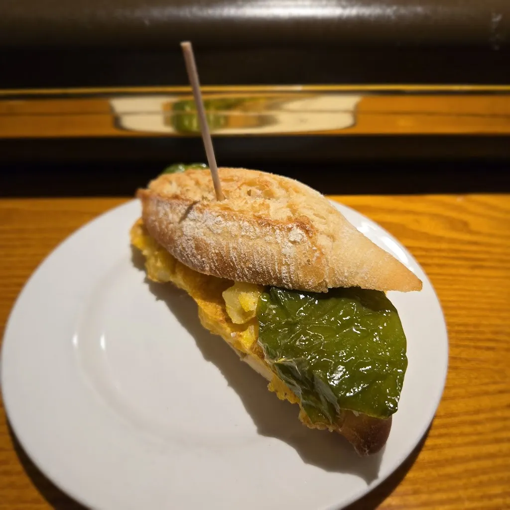 Menu_Bar Etxabe_Burlata_image_4