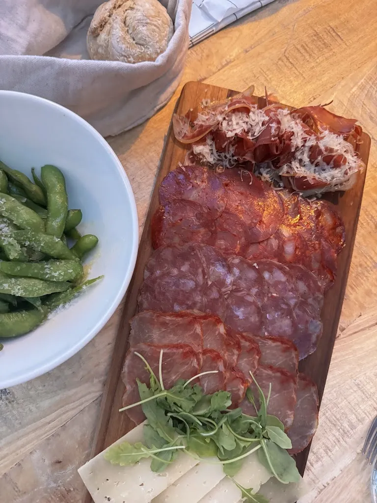 Danielle Kenyon_La Boca Belga_Pilar de la Horadada_review