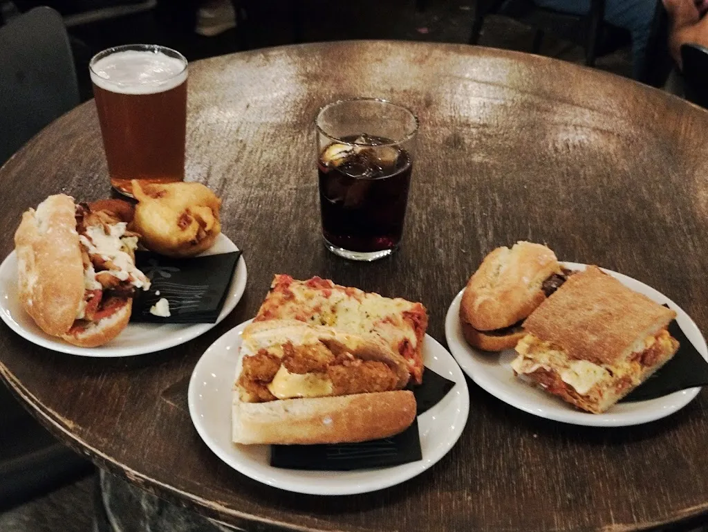 Bar Jumai_Burlata_slider_image_3