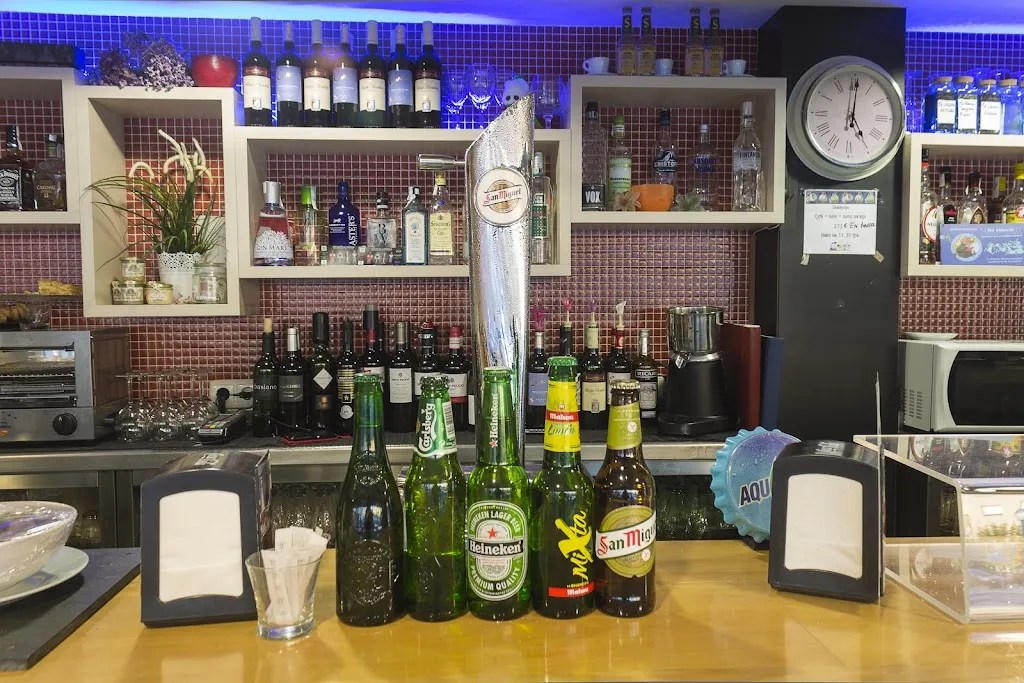 GALLETUÉ. Bar Casa Cultura Burlada_Burlata_slider_image_1