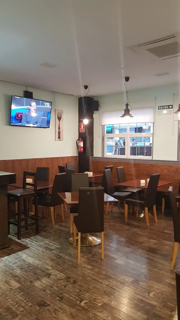 Bar La Nogalera_Burlata_slider_image_2