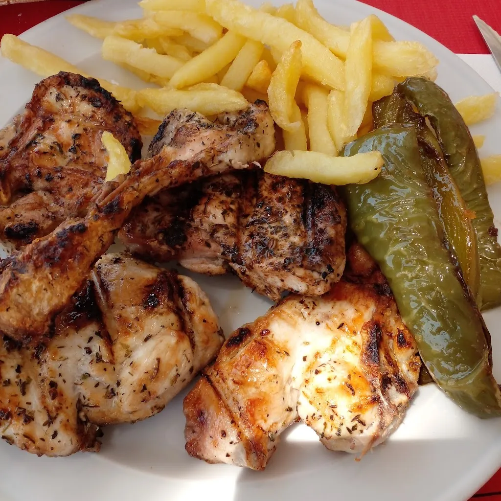 Menu_Amador Cafetería, Restaurante, Comidas para llevar. Trabajamos con previo encargos, antes dd las 12:30h._Pilar de la Horadada_image_2