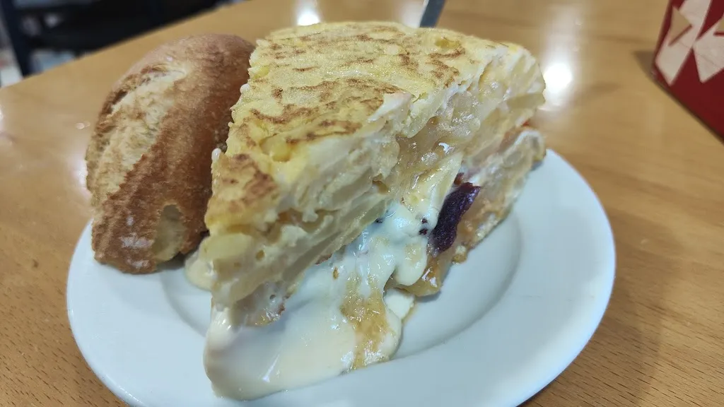 Pepe Pepe_Cafetería Toskana_Burlata_recensione