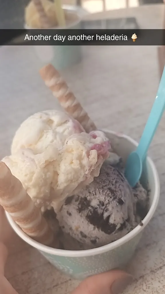 Carrie S_Vaiven - Heladeria, Cafeteria y Pub_Pilar de la Horadada_recensione