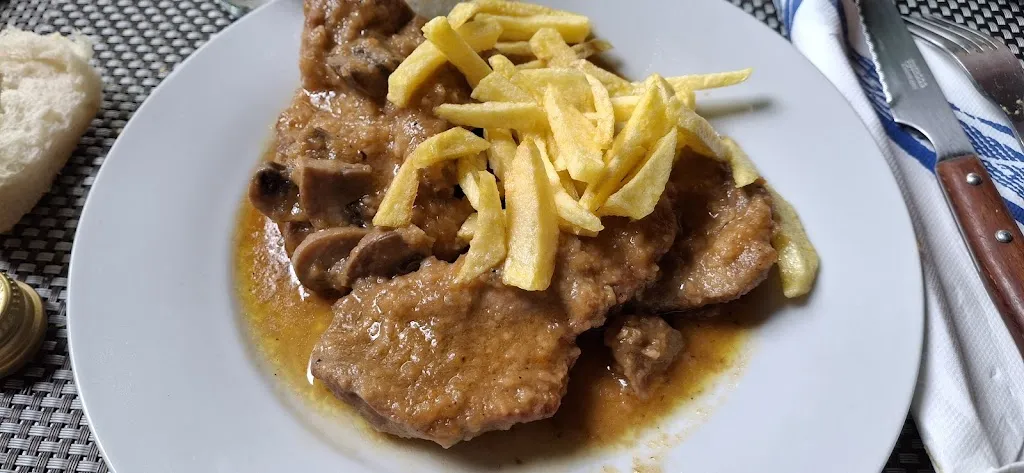 Jose Calvo_Los Porches_Barañáin_review