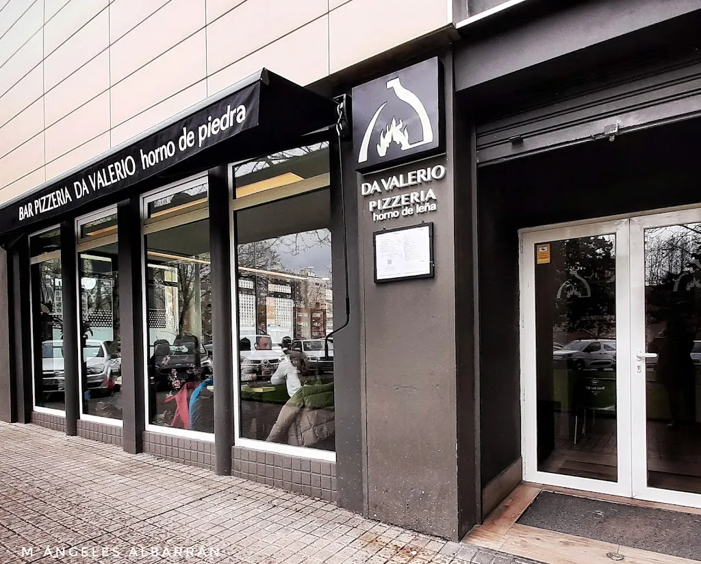 Pizzería Davalerio restaurant in Barañáin