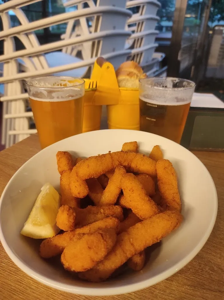 Beatriz Uribe_El Trova;_Barañáin_review