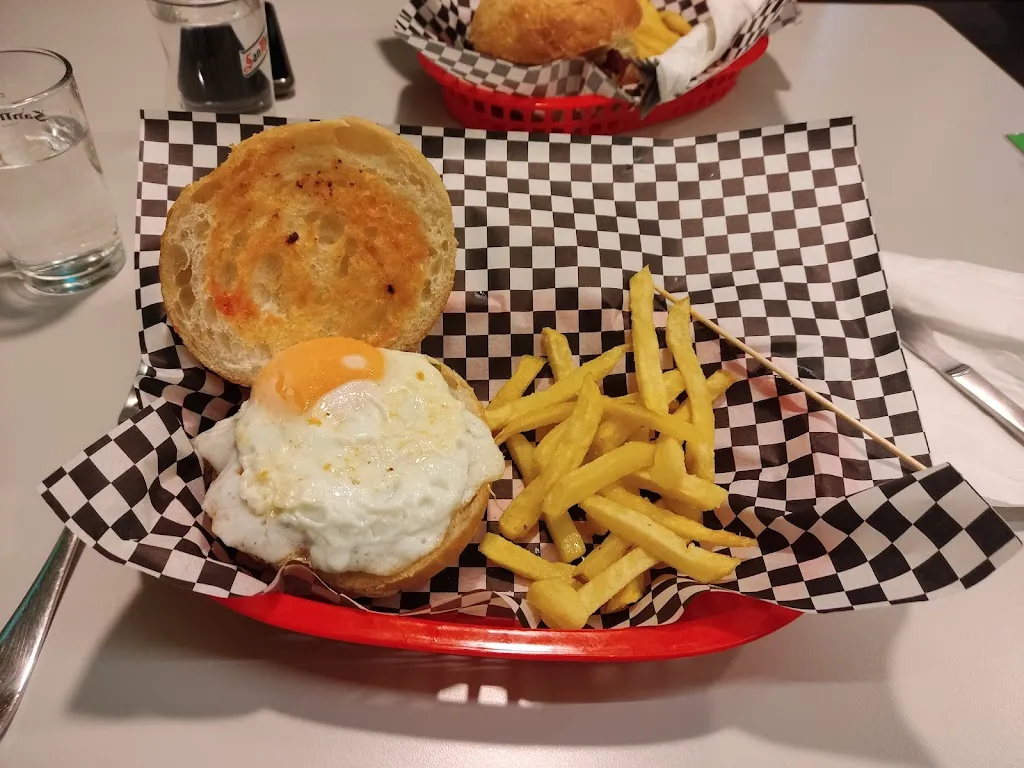 MIKEL IRURRE SAINZ_El Trova;_Barañáin_review