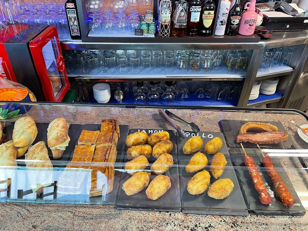 Café -Bar La Fragata_Barañáin_slider_image_1