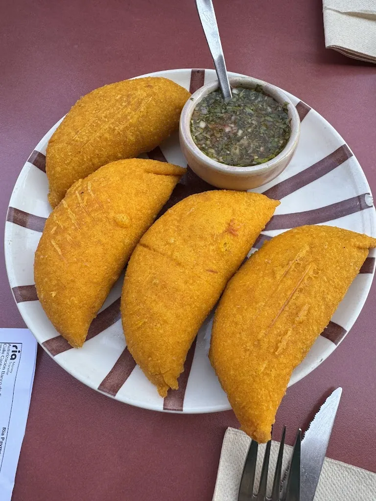 Paola Carolina Pietrafesa ríos_Restaurante Mi Ranchito_Barañáin_review