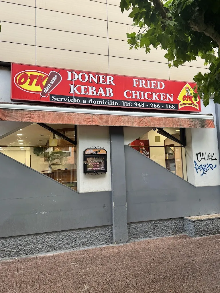 Otk Döner restaurant in Barañáin
