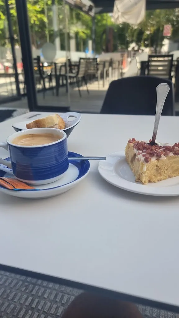 Chucky La situación_Café Bar Saoly_Barañáin_review