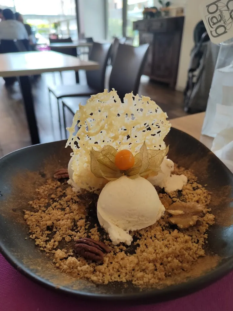 Mark Arvidson_Oveja Negra Pamplona_Barañáin_review