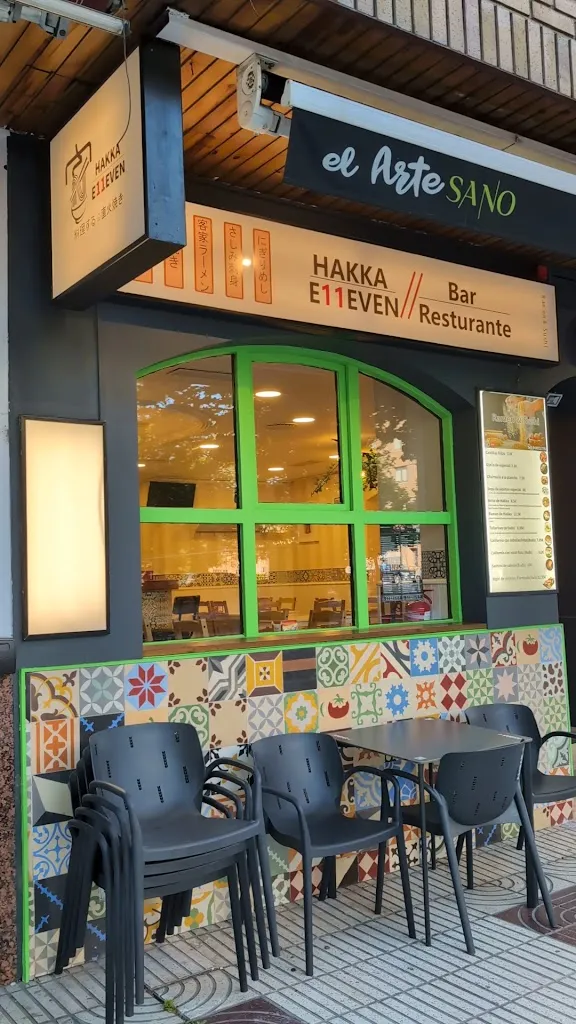 Bar Restaurante Hakka E11even_Barañáin_slider_image_2
