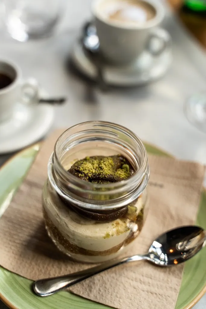 Ornella Velázquez_Corella_slider_image_3