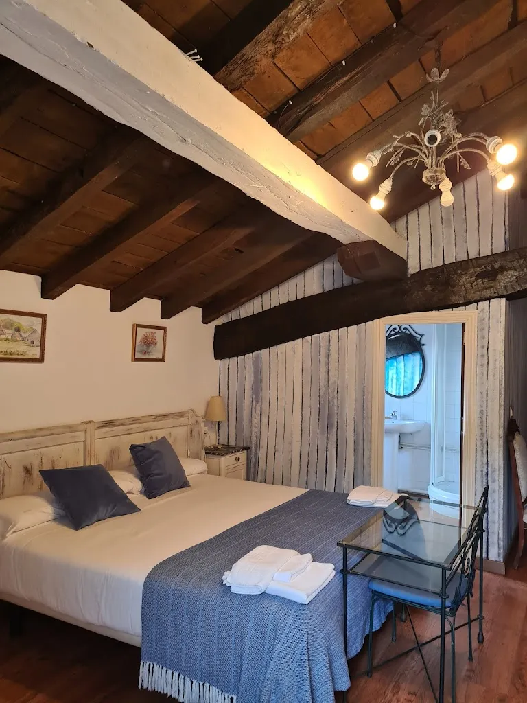 Hostal Mendaurpe_Doneztebe_slider_image_2