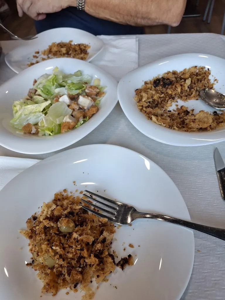 Mariasun Pérez Porres_Cafetería Restaurante El Tonelillo_Cintruénigo_review