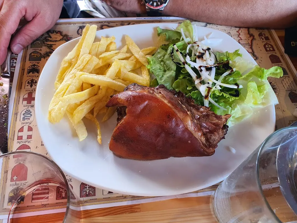 Derry Taberna_Echarri-Aranaz_slider_image_3