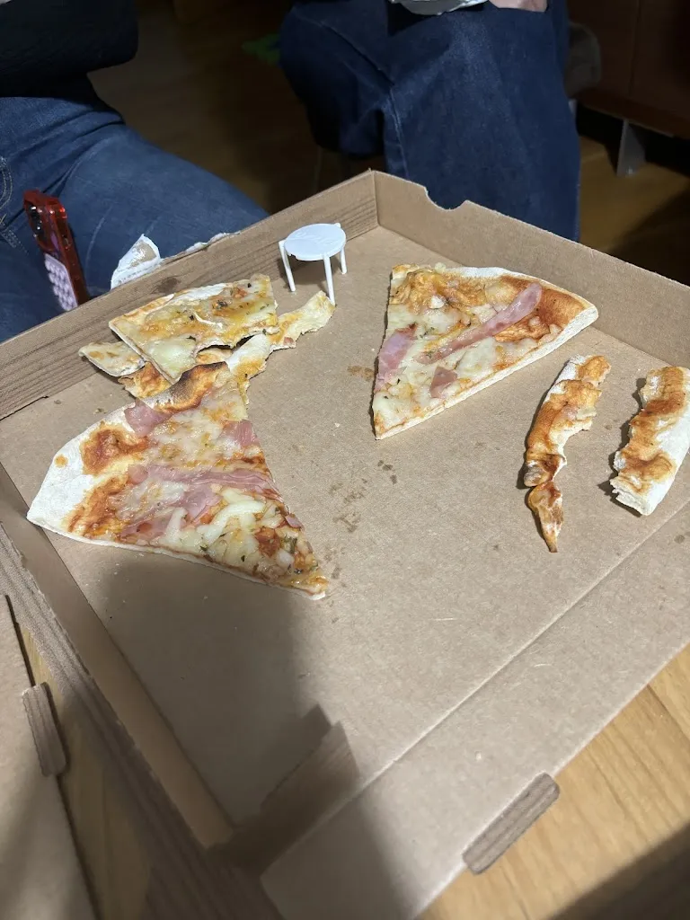 Gorka Cia_Mardentxu Fast Food_Ermitagaña_review