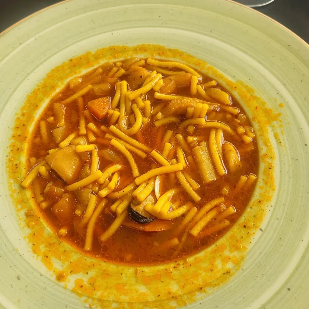 Deborah Bowe_Mesón El Prado_San Miguel de Salinas_recensione