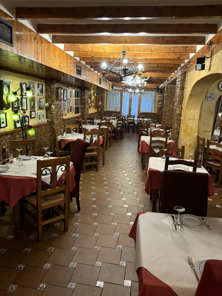Restaurante Doña Isabel restaurant in San Miguel de Salinas
